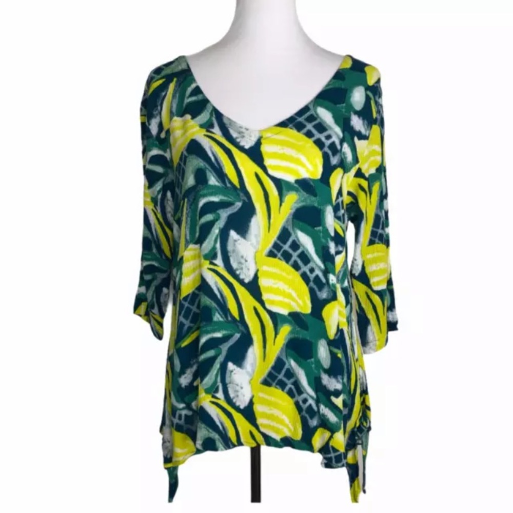 NWT IVY REED Tropical Rayon Top 3/4 Sleeve Sz. M
